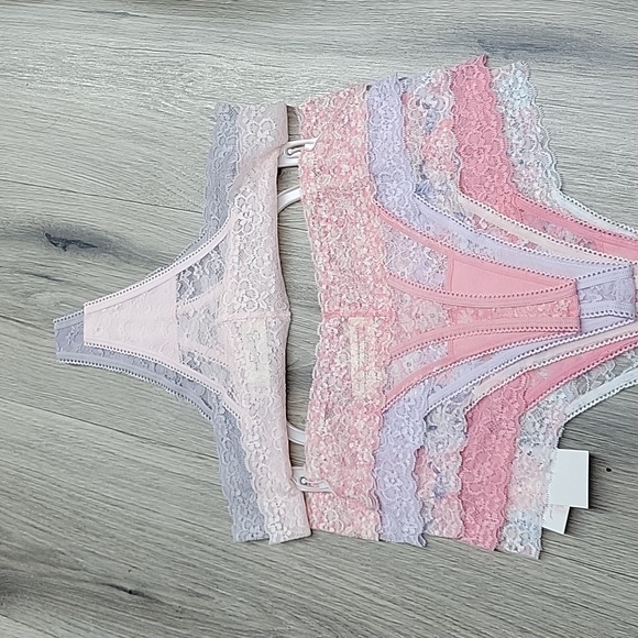 JESSICA SIMPSON THONG. - Picture 5 of 10